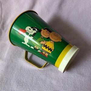 Peanuts gang tin Megaphone 1970 Charlie Brown by J Chein co. UFS